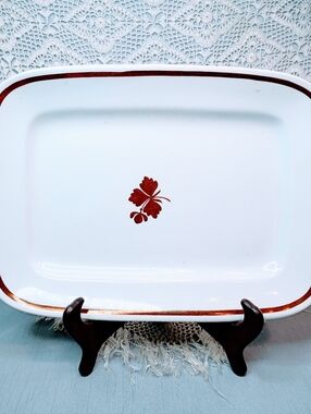 Alfred Meakin Tea Leaf Ironstone Platter
